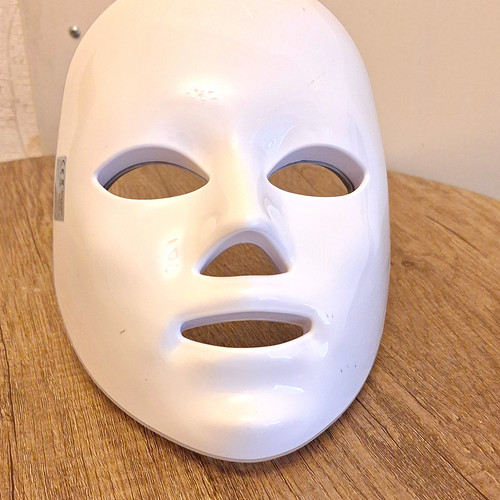 Led light therapy mask - light, for
