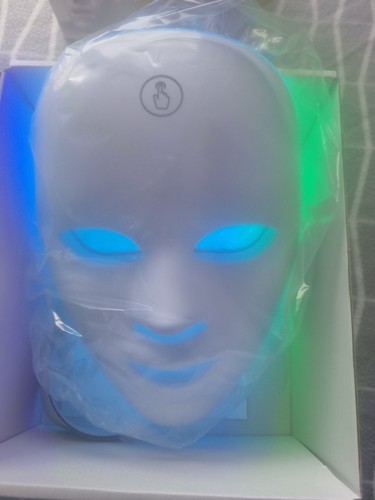 Led light therapy - therapy, face