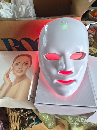 Led light therapy face mask - light,