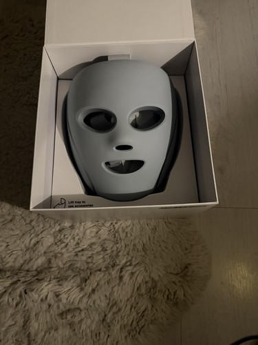 Shark cryoglow led face mask - shark,