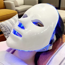 7 Colour LED Face Mask Light